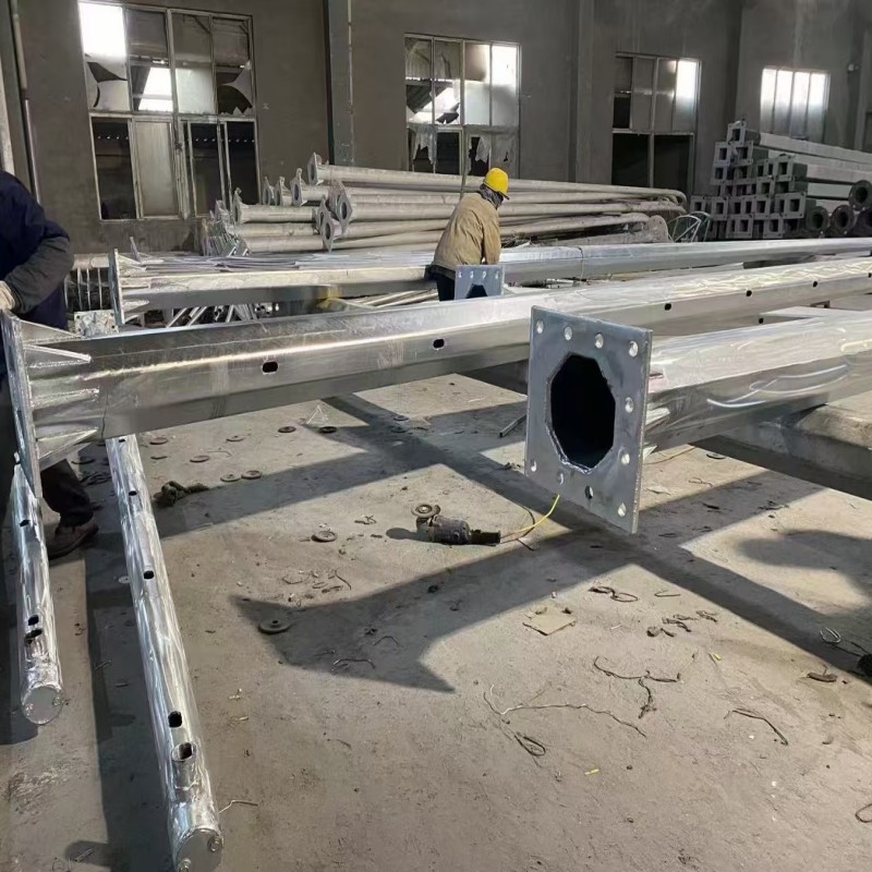 Outdoor Hot DIP Galvanized Steel 8m 12m Street Light Pole